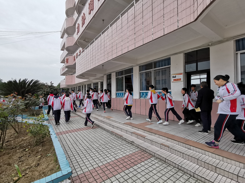 QQ图片20190322153425.jpg